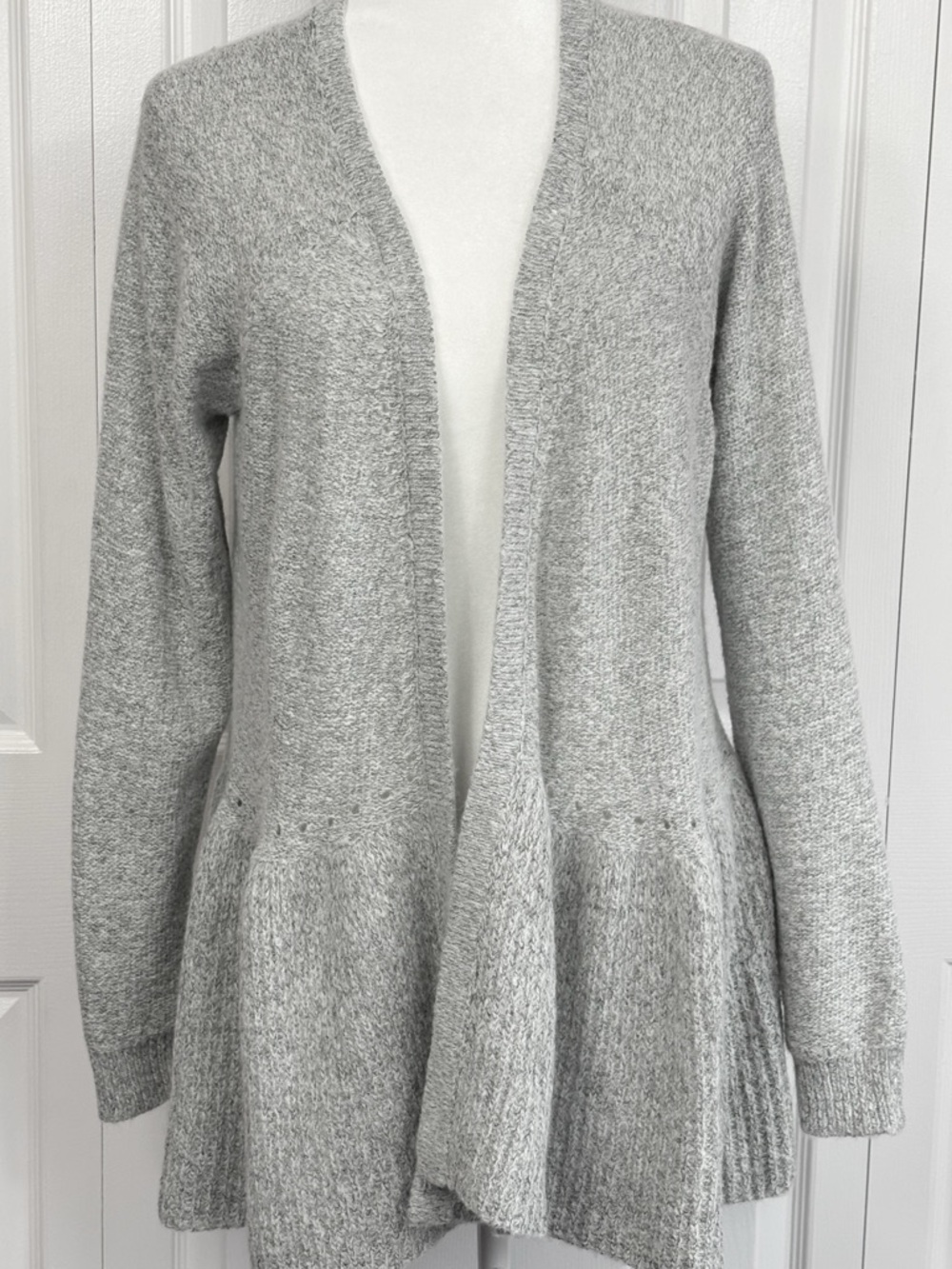 NWT Elle Light Heather Gray Knit Open Front Peplum Cardigan Sweater XL